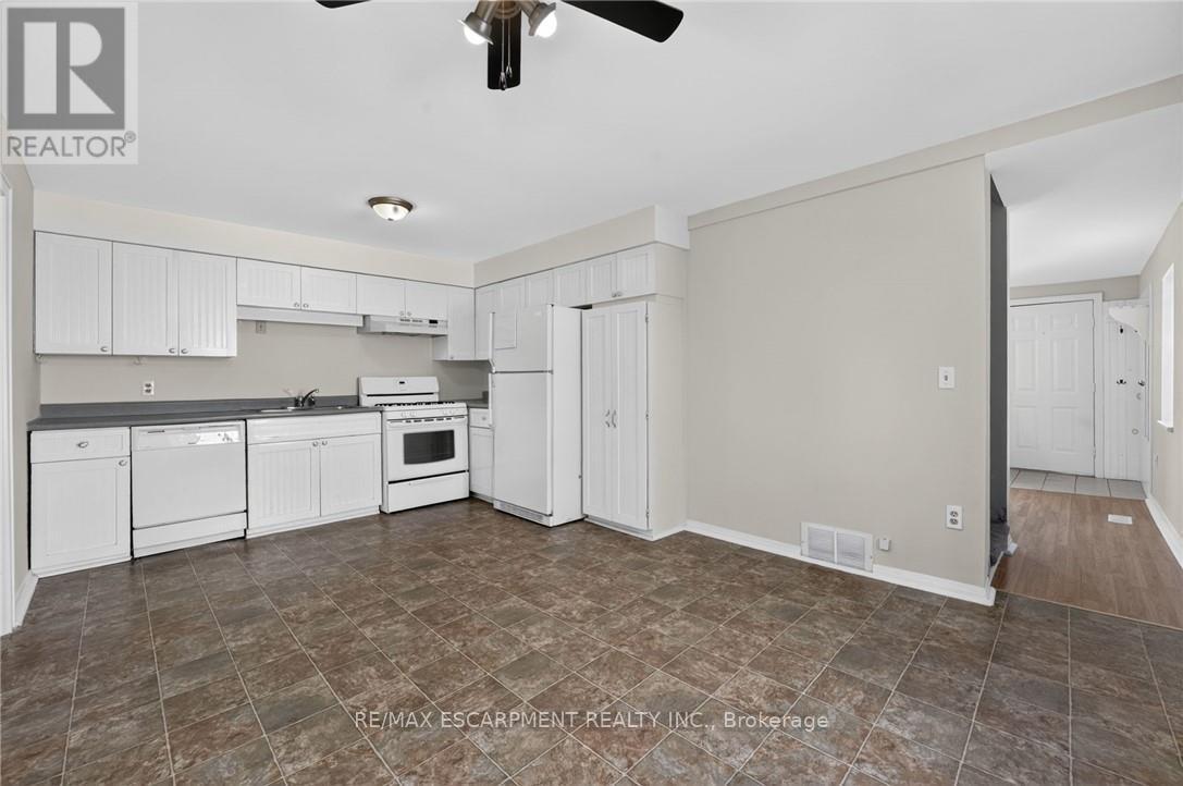 213-215 MAPLE STREET, Haldimand (Dunnville) — photo 11
