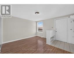 Primary Bedroom - 213-215 Maple Street, Haldimand, ON N1A2G3 Photo 7
