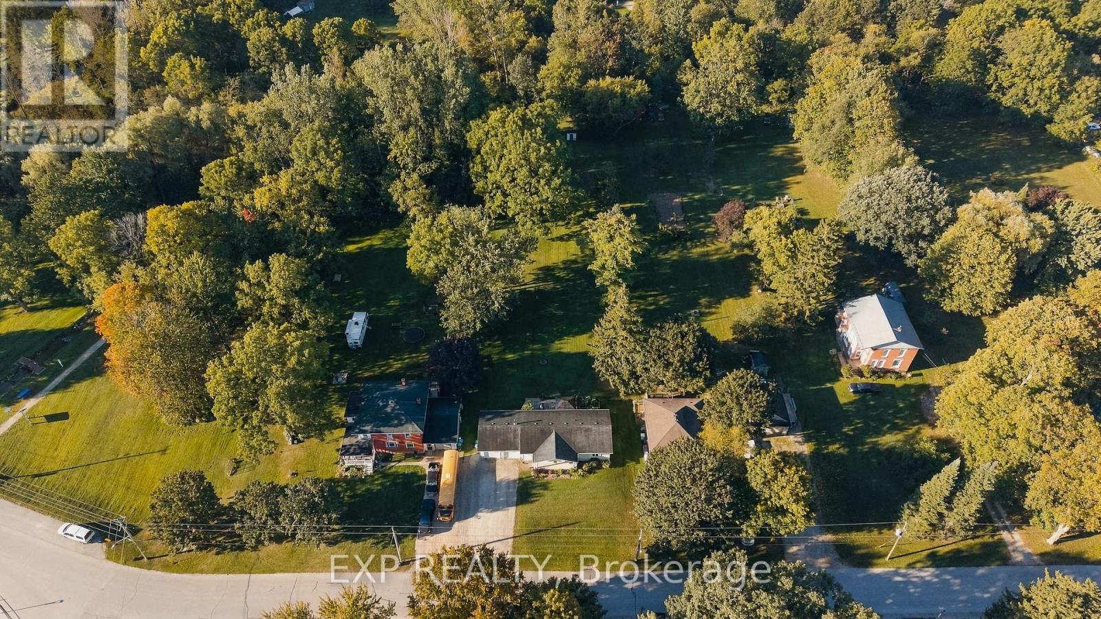 1065 HOWICK STREET - Image 24