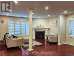 Living room - 55 Magnificent Way, Hamilton, ON L0R1C0 Photo 6