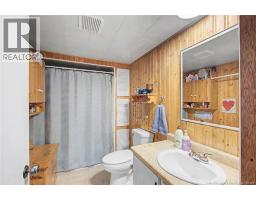 74 Chestnut Street, Minto, NB E4B3L5 Photo 31