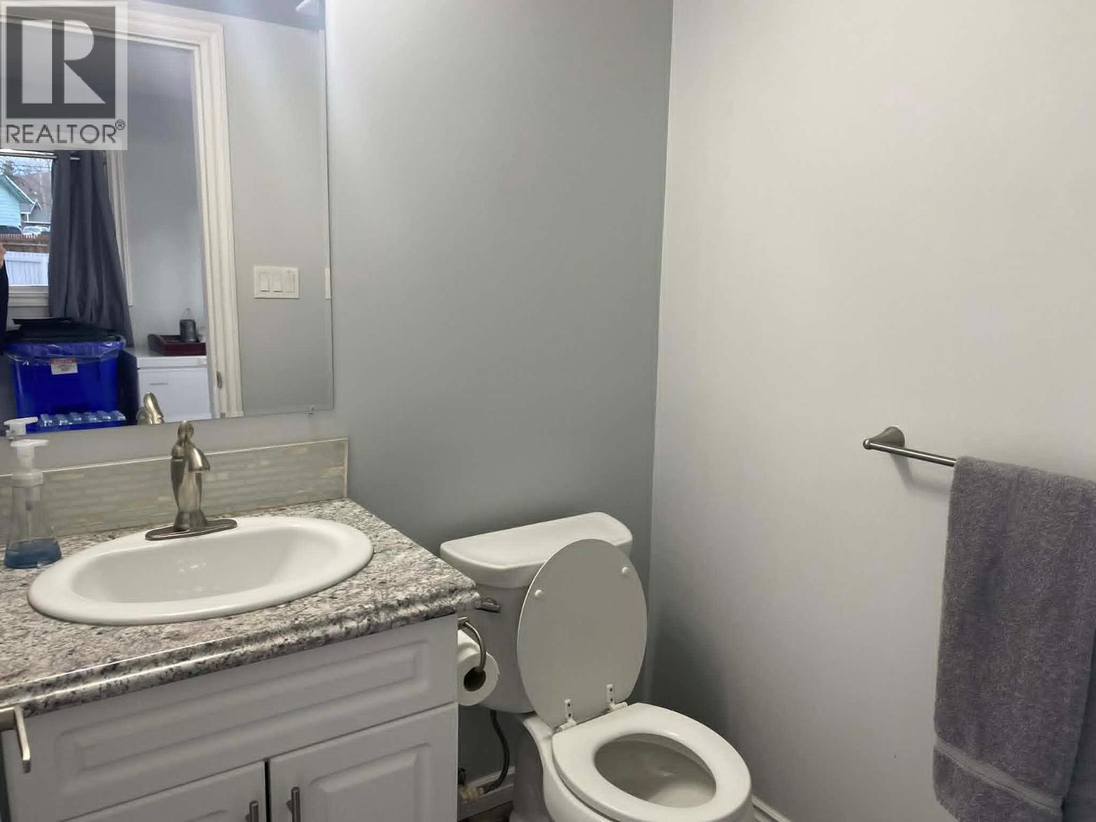 4616 50 Avenue - Image 7