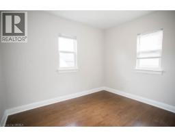 76 Mount Pleasant Street, Brantford, ON N3T1T1 Photo 10