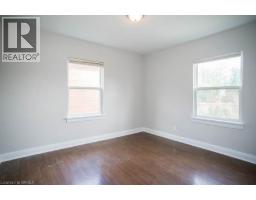 76 Mount Pleasant Street, Brantford, ON N3T1T1 Photo 8