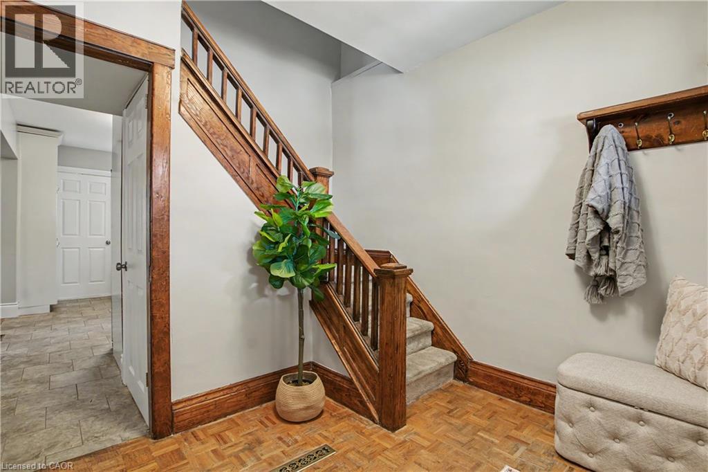 279 OTTAWA Street S, Hamilton — photo 7
