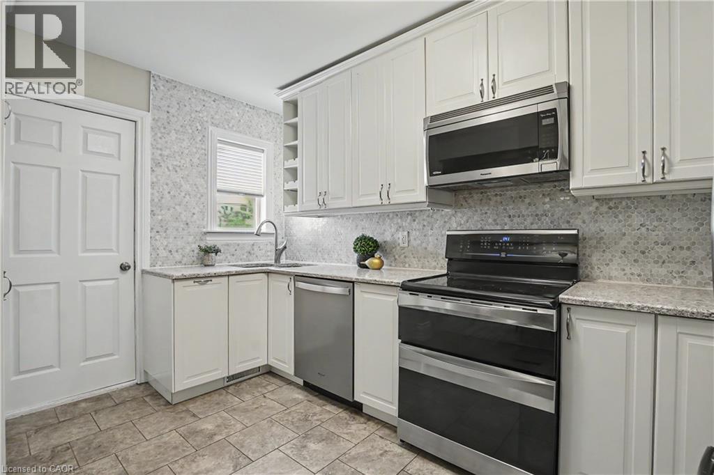 279 OTTAWA Street S, Hamilton — photo 11