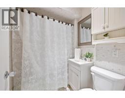 3672 Girardot, Windsor, ON N9C1W5 Photo 12