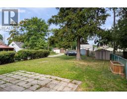 3672 Girardot, Windsor, ON N9C1W5 Photo 15