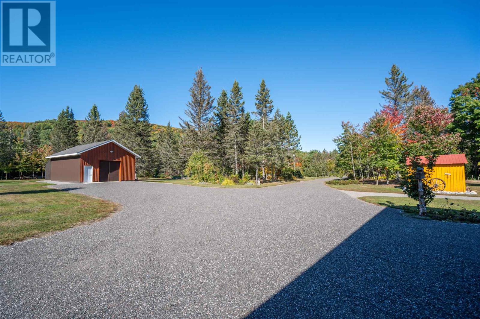 197 Finn RD, Searchmont — photo 9
