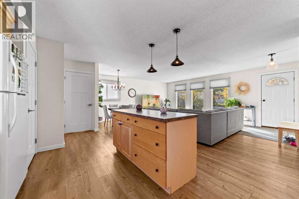 Listing photo – 6508 Enevold Drive, Camrose