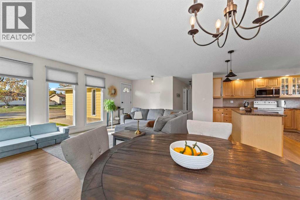 Listing photo – 6508 Enevold Drive, Camrose