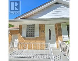143 Elgin Crescent, Waterloo, ON N2J2S5 Photo 43