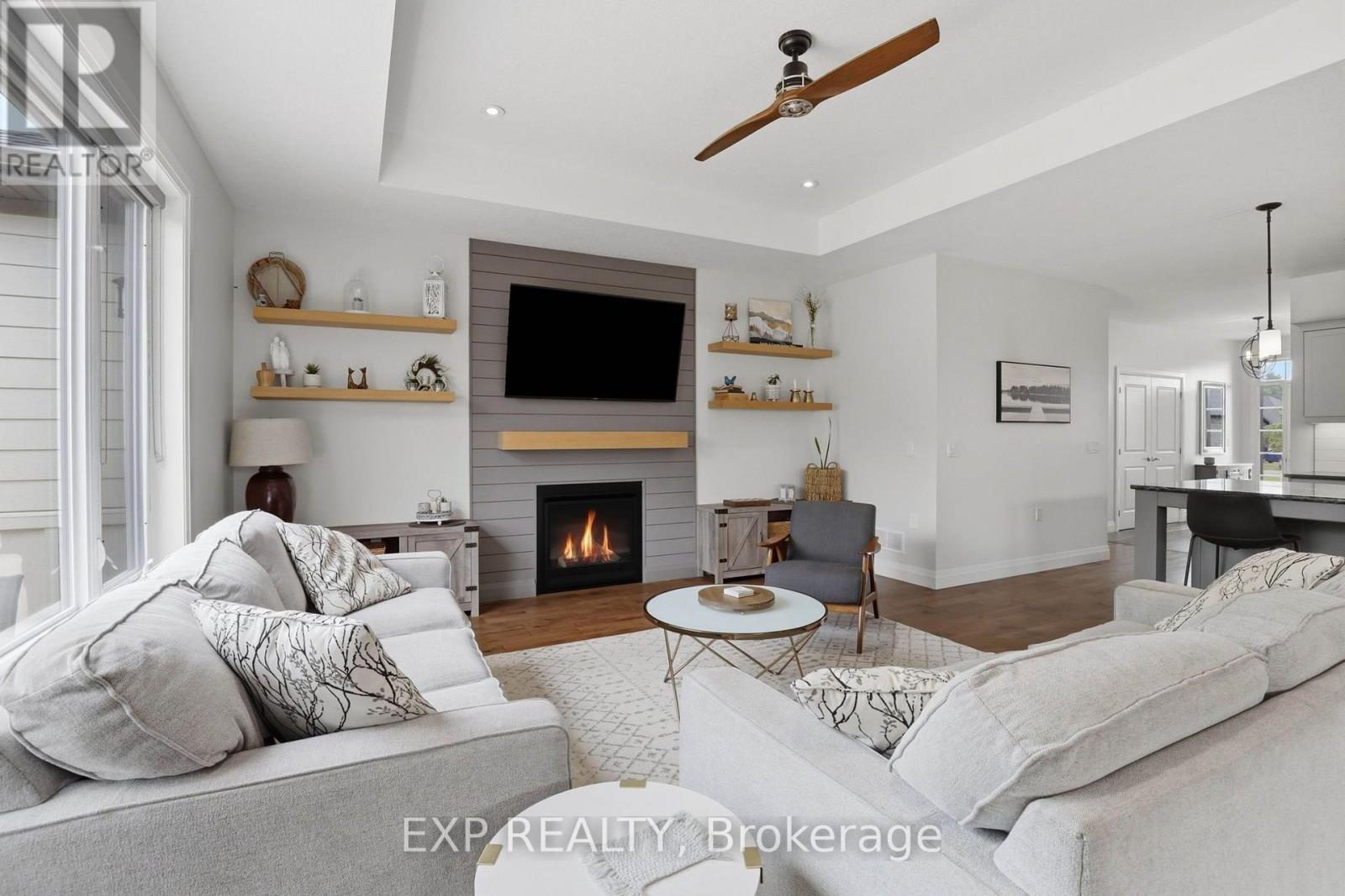 541 Bennett Crescent, Strathroy-Caradoc (Mount Brydges), Ontario, N0L1W0, Strathroy-Caradoc (Mount Brydges), Ontario — photo 5 of 5