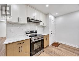 Bathroom - 1399 Beckworth Avenue, London East, ON N5V2K4 Photo 11