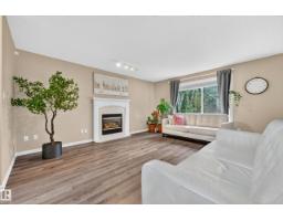 11813 11b Av Nw, Edmonton, AB T6J7E3 Photo 11