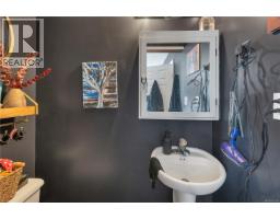 221 Hilchey Rd, Campbell River, BC V9W1P5 Photo 14