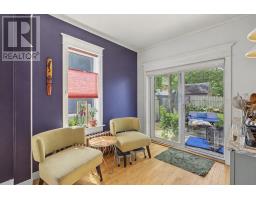 11 Blatch Avenue thumbnail 13