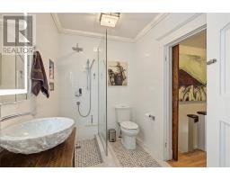 11 Blatch Avenue thumbnail 21