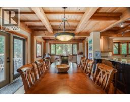 Full bathroom - 9233 31 Highway, Kaslo, BC V0G1M0 Photo 12