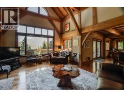 Primary Bedroom - 9233 31 Highway, Kaslo, BC V0G1M0 Photo 8