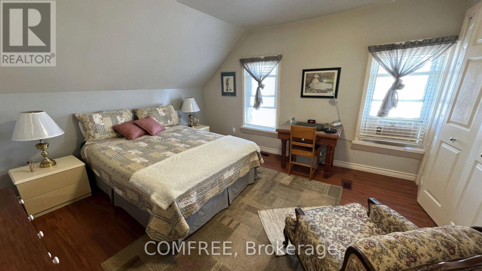 610 EAST STREET W - 15