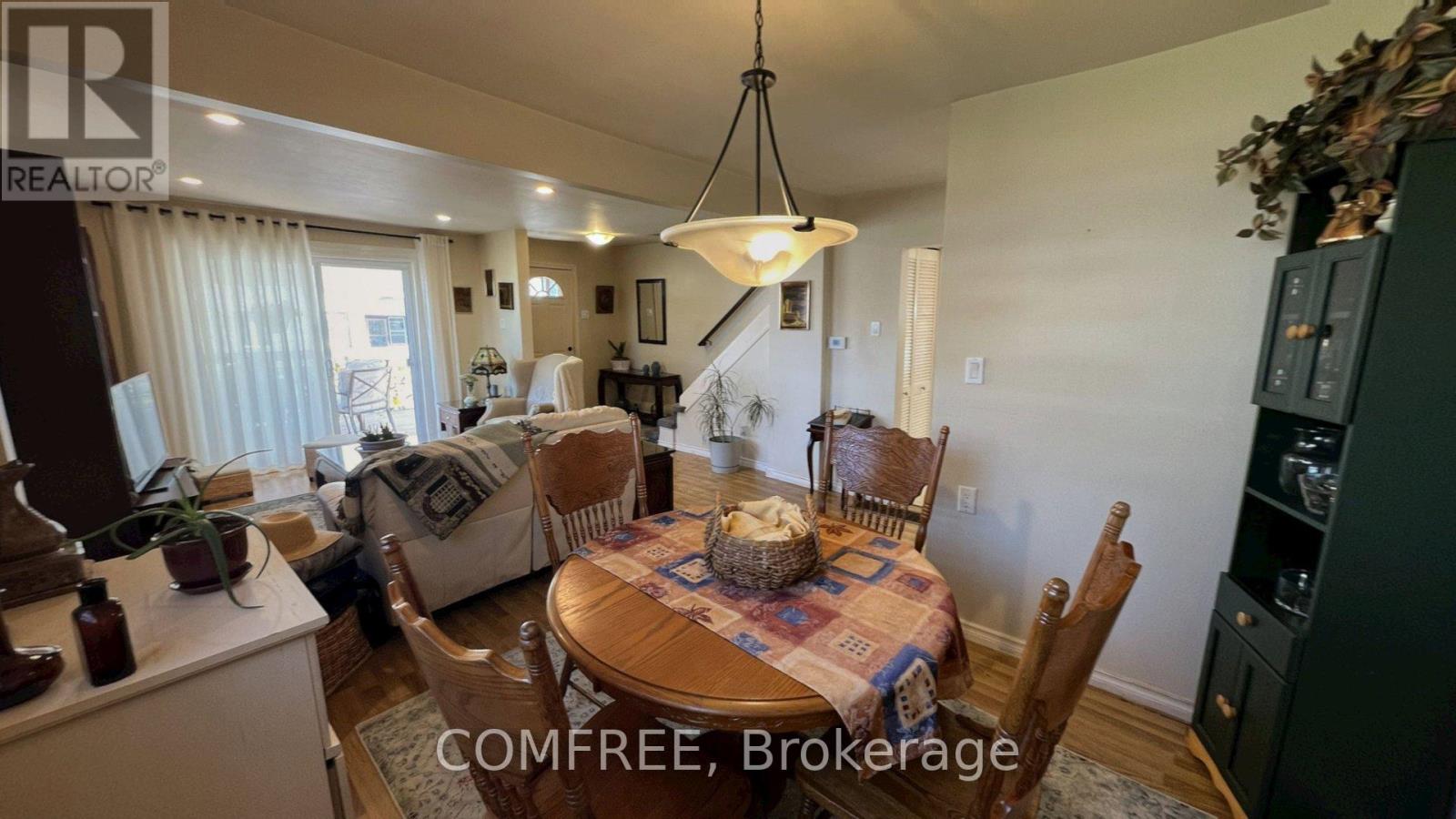 610 EAST STREET W - 9