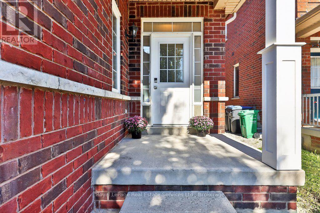 Photo of 4445 CENTRETOWN WAY