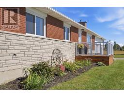 11895 Cloverdale Road, North Dundas, ON K0C2K0 Photo 37