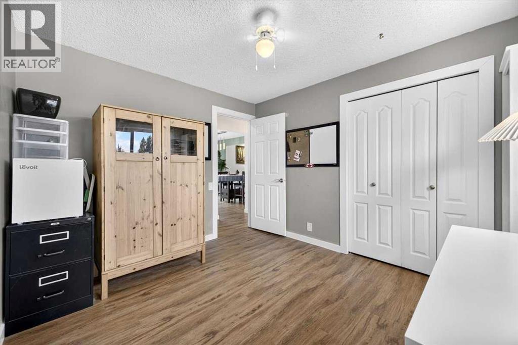63 Beaconsfield Way NW - photo 26