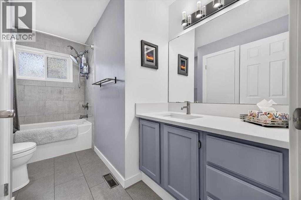 63 Beaconsfield Way NW - photo 27