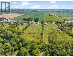 1585 Belle River Road, Lakeshore, ON N0R1A0 Photo 8