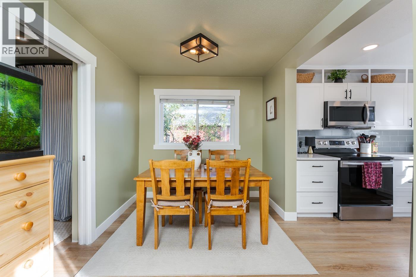 838 DOUGLAS STREET - Image 10