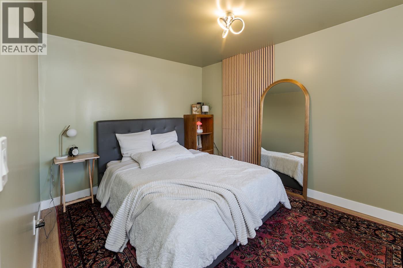 838 DOUGLAS STREET - Image 12