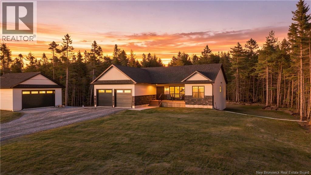 24 Sandlewood Lane