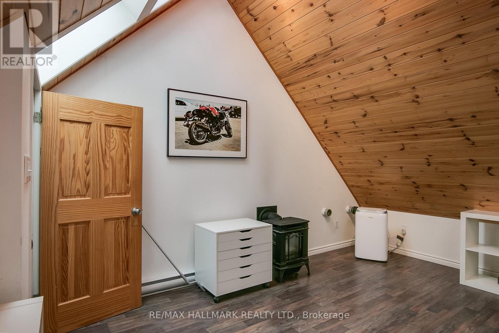 23 MACPHAIL AVENUE - Image 38