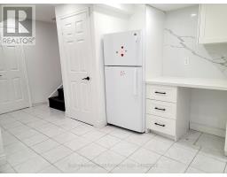 Lower - 16 Mansfield Crescent, Whitby, ON L1N6T4 Photo 8
