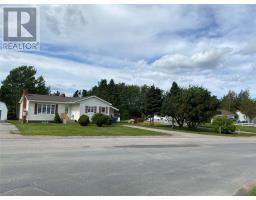 14 Hillview Heights thumbnail 3