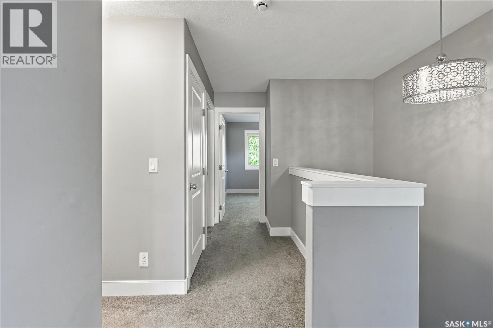 1413 Cairns AVENUE - 28