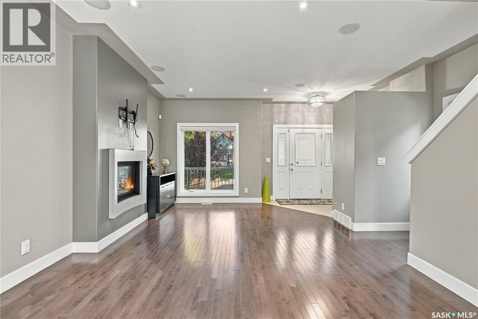 1413 Cairns AVENUE - Image 9