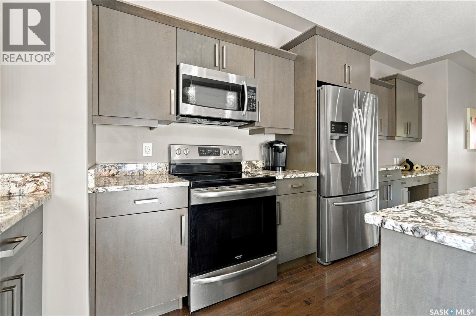 1413 Cairns AVENUE - Image 15