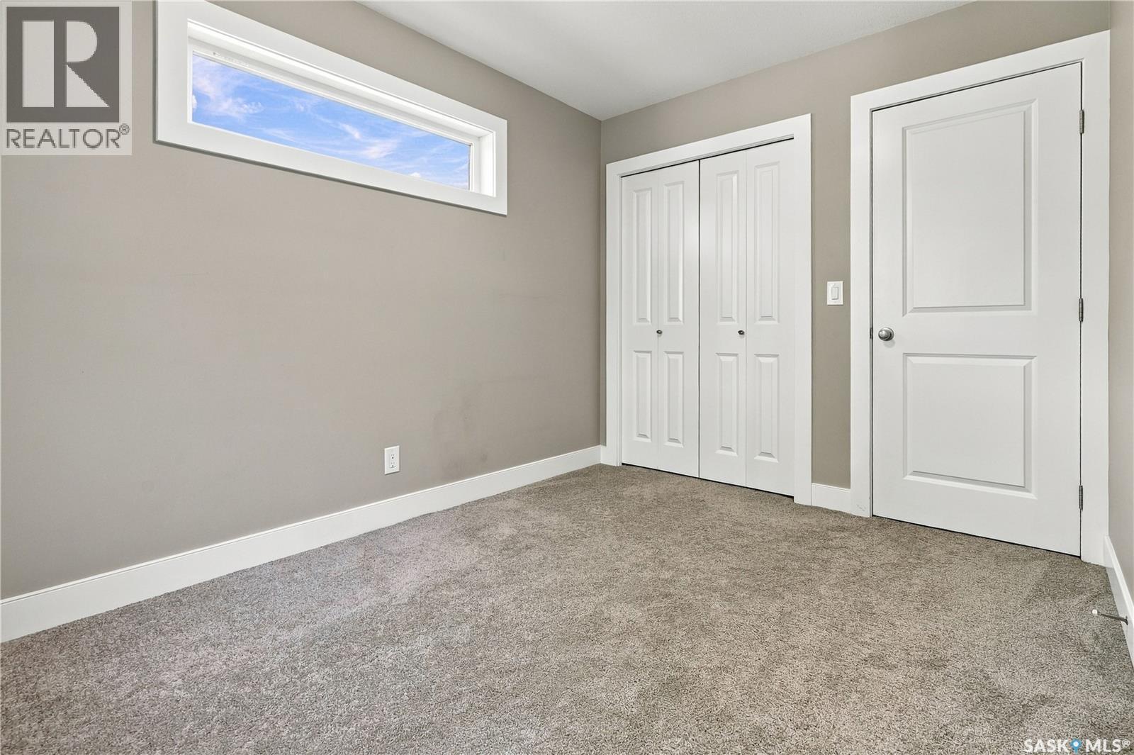 1413 Cairns AVENUE - 36