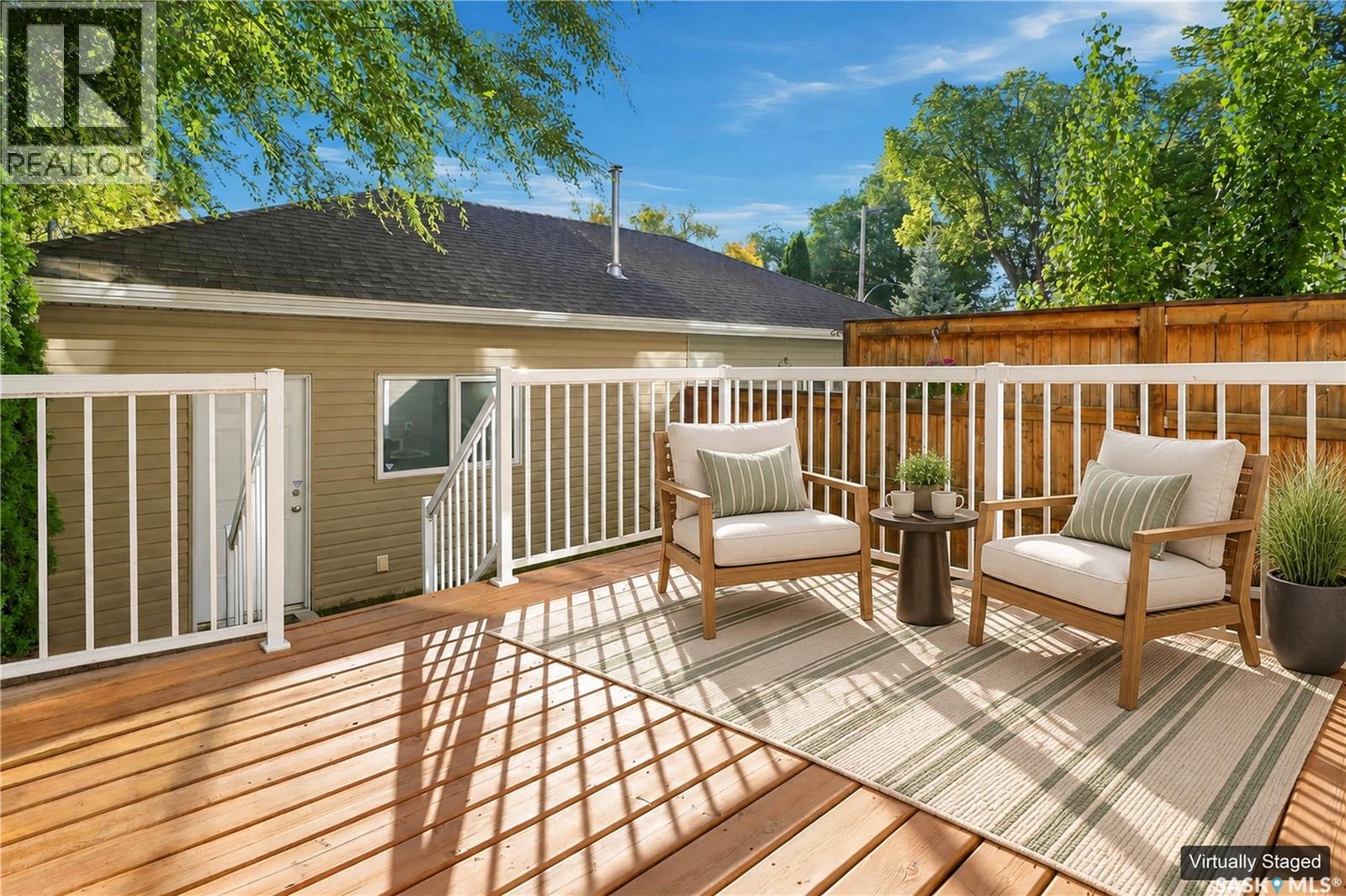 1413 Cairns AVENUE - 64