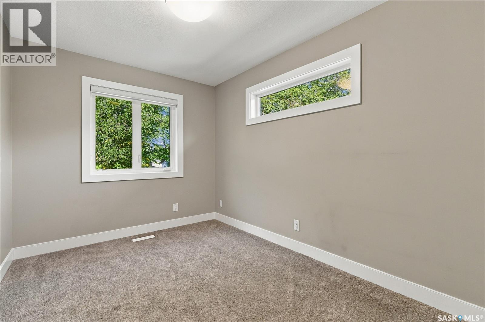 1413 Cairns AVENUE - Image 41