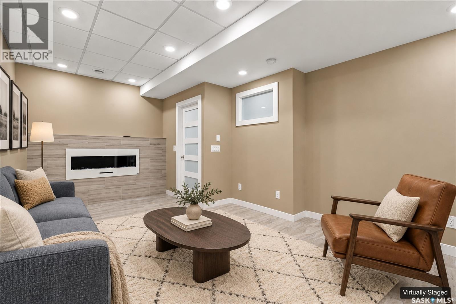 1413 Cairns AVENUE - Image 54