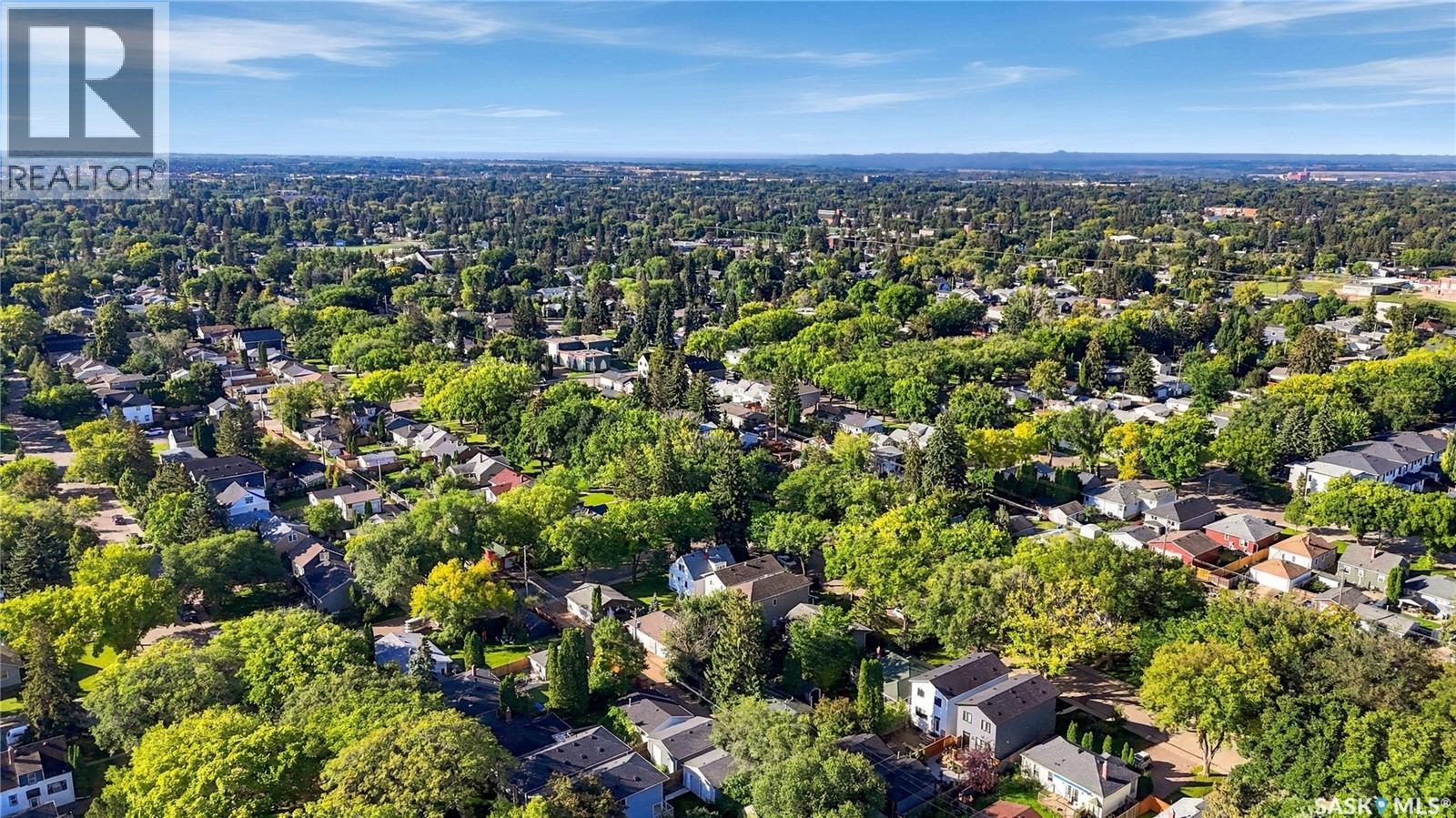1413 Cairns AVENUE - 86
