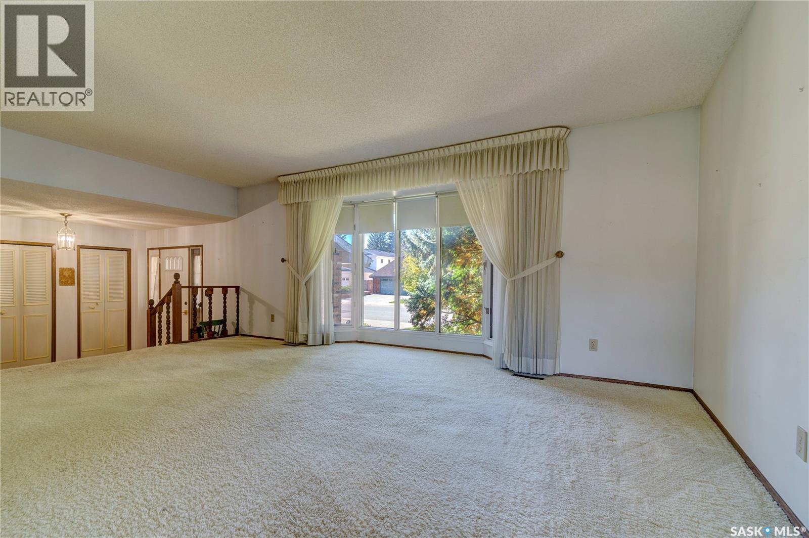 4827 McTavish STREET, Regina — photo 6
