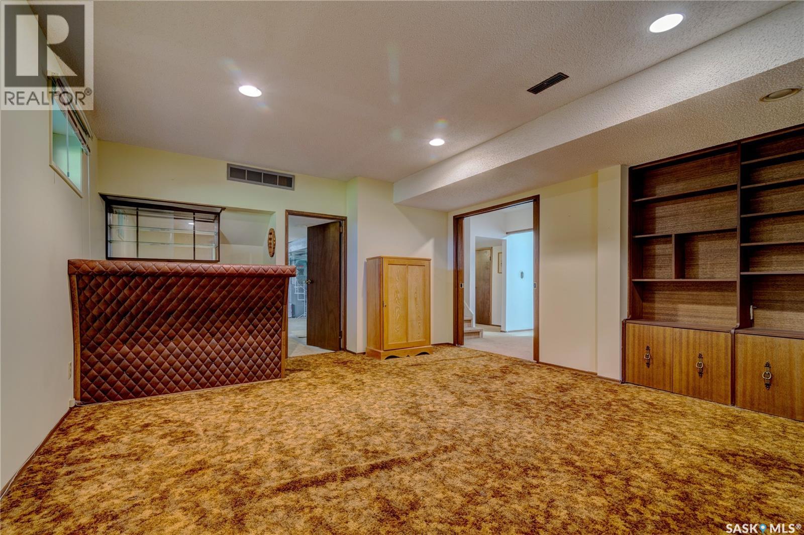 4827 McTavish STREET - Image 43