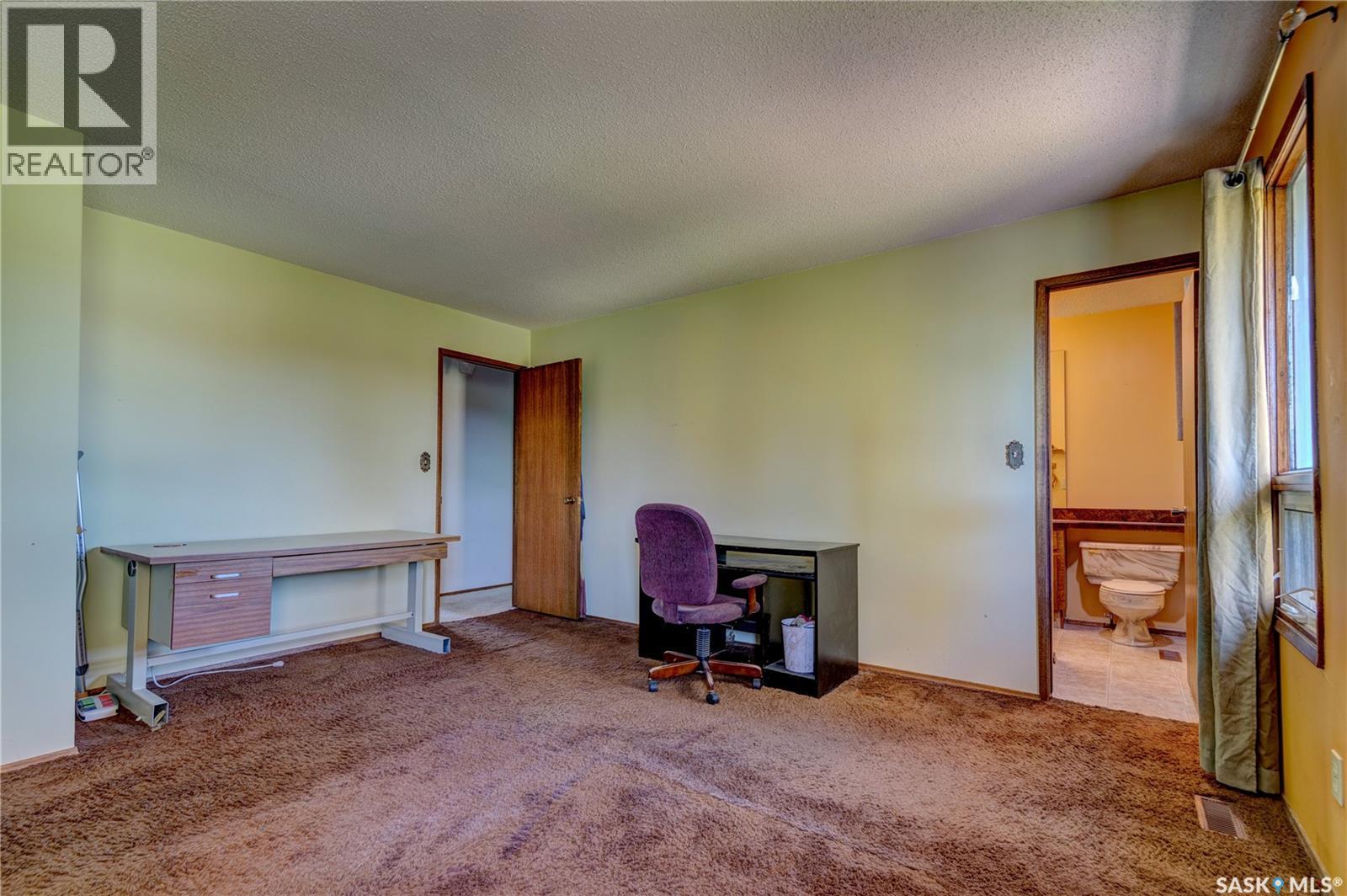 4827 McTavish STREET, Regina — photo 33