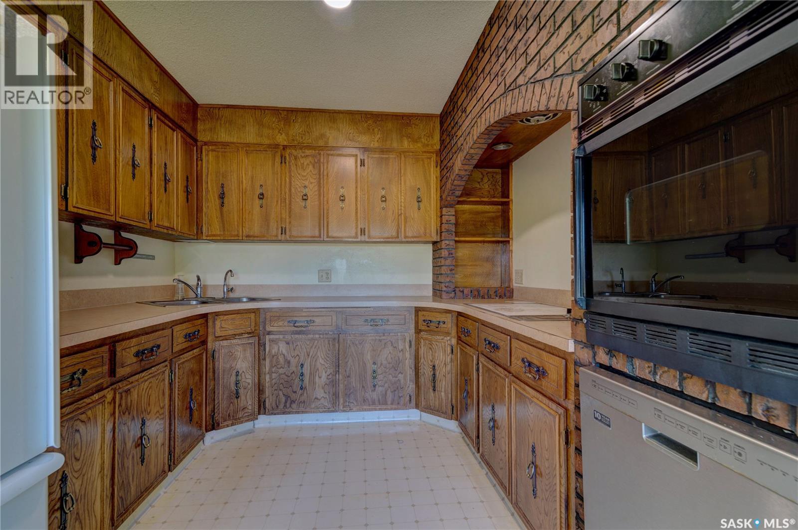 4827 McTavish STREET, Regina — photo 16
