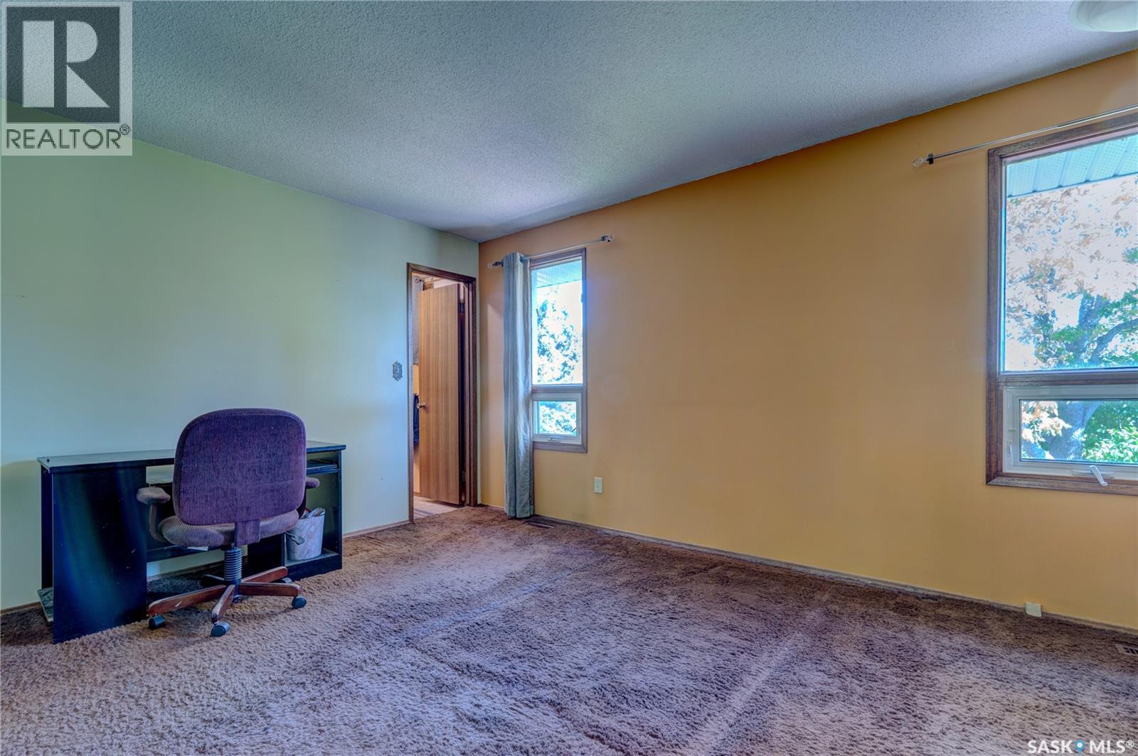 4827 McTavish STREET, Regina — photo 35